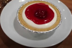 Tarta de cerezas y queso